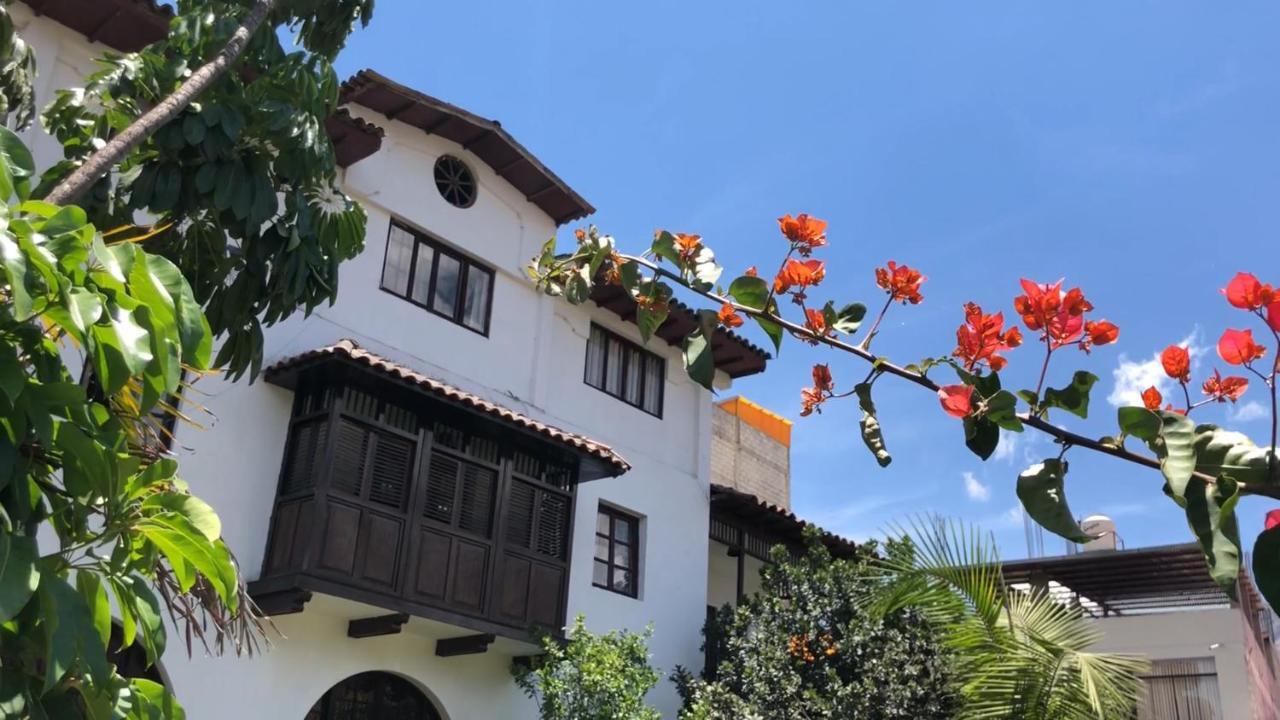 Hotel De Turistas Abancay エクステリア 写真